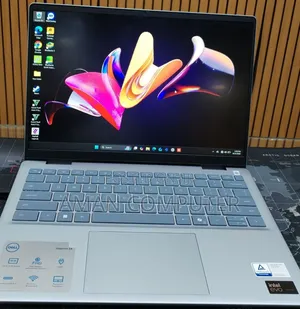 New Laptop Dell Inspiron 14 7440 16GB Intel Core Ultra 7 SSD 1T
