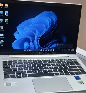 New Laptop HP EliteBook 640 G10 16GB Intel Core i7 SSD 512GB