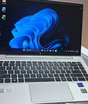 New Laptop HP EliteBook 640 G10 16GB Intel Core i7 SSD 512GB