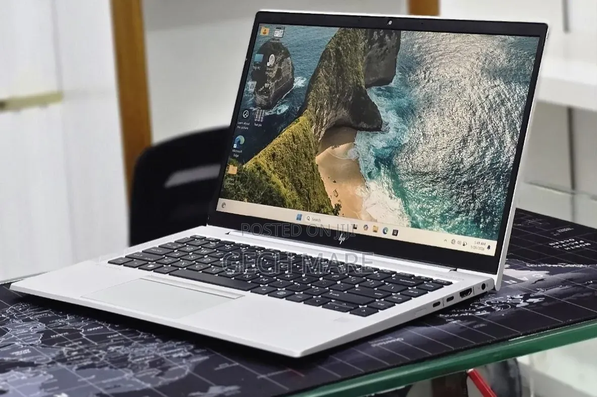New Laptop HP EliteBook 840 G10 16GB AMD Ryzen 7 SSD 512GB