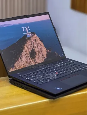 New Laptop Lenovo ThinkPad X1 Carbon Gen11 16GB Intel Core i7 SSD 512GB