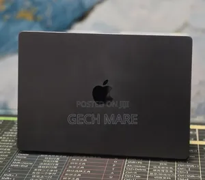 New Laptop Apple MacBook Pro 2024 M4 16GB Apple M4 Pro SSD 512GB