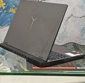 New Laptop Lenovo Legion 5 16GB AMD Ryzen 7 SSD 512GB