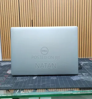 New Laptop Dell Precision 7540 16GB Intel Core Ultra 7 SSD 1T