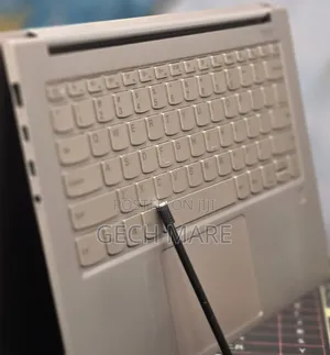 New Laptop Lenovo Yoga 9 16GB Intel Core i7 SSD 512GB