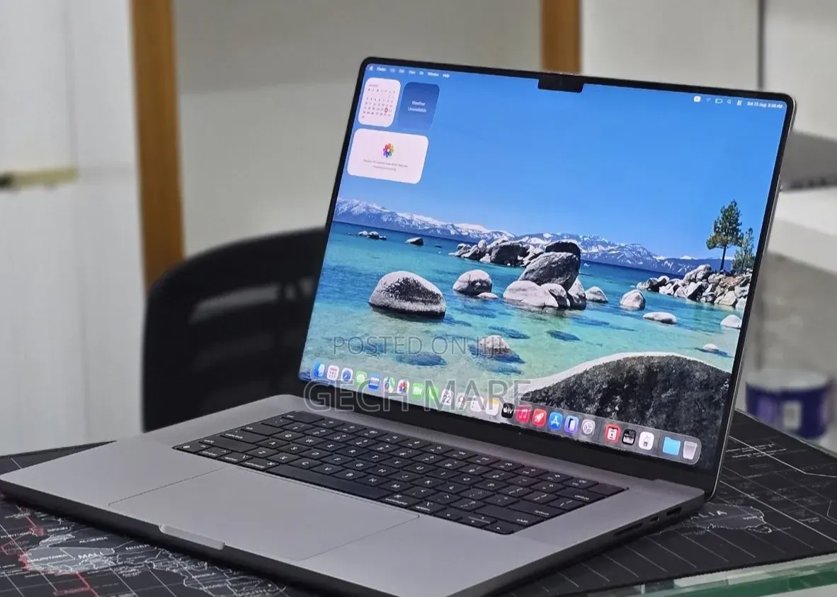 New Laptop Apple MacBook Pro 2021 M1 Max 32GB Apple M1 Max SSD 512GB