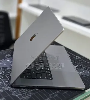 New Laptop Apple MacBook Pro 2021 M1 Max 32GB Apple M1 Max SSD 512GB