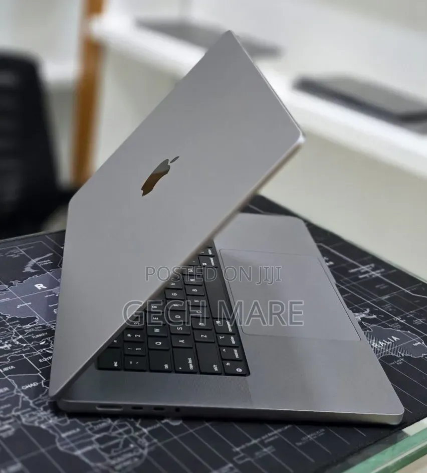 New Laptop Apple MacBook Pro 2021 M1 Max 32GB Apple M1 Max SSD 512GB