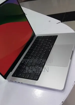 New Laptop Apple MacBook Pro 2024 M4 Pro 16GB Apple M4 Pro SSD 512GB