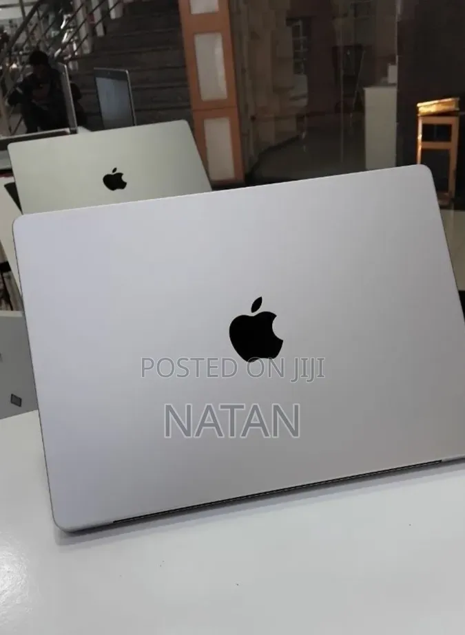 New Laptop Apple MacBook Pro 2024 M4 Pro 16GB Apple M4 Pro SSD 512GB