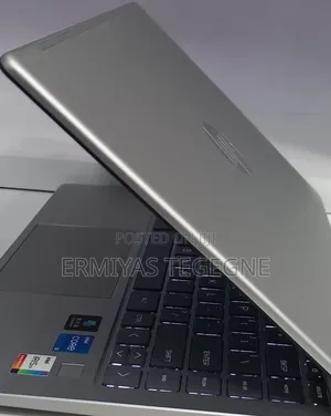 New Laptop HP Stream Notebook 16GB Intel Core i5 SSD 512GB
