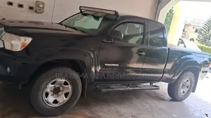 Toyota Tacoma 2012 Matt Black