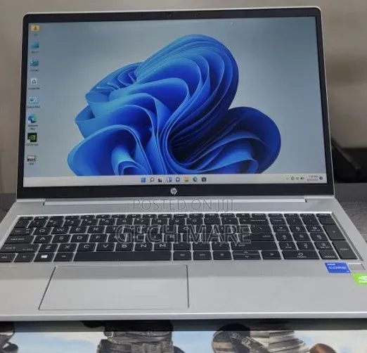 New Laptop HP ProBook 430 G8 16GB Intel Core i7 SSD 512GB