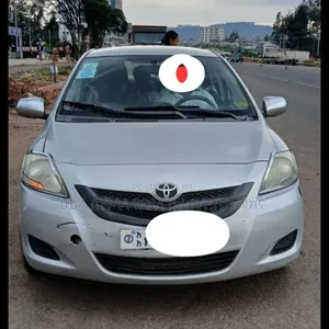 Toyota Yaris 2008 Silver