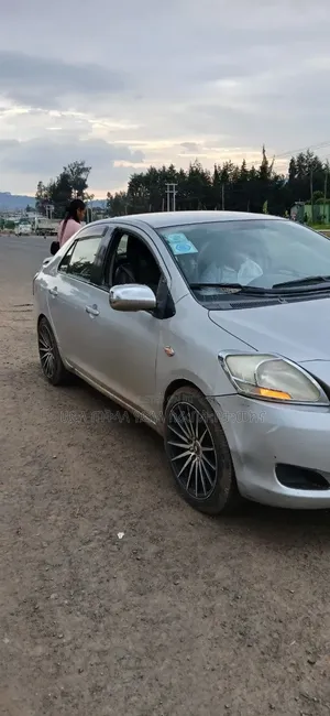 Toyota Yaris 2008 Silver