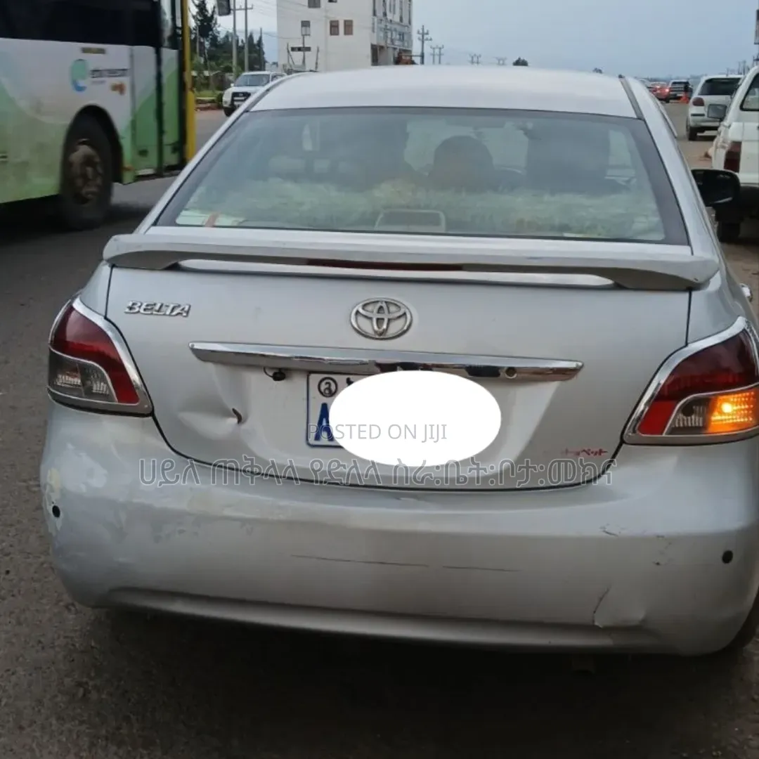 Toyota Yaris 2008 Silver