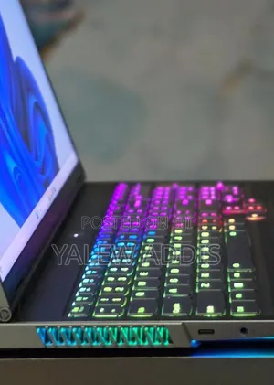 New Laptop Lenovo Legion 9 32GB AMD Ryzen 9 SSD 1T
