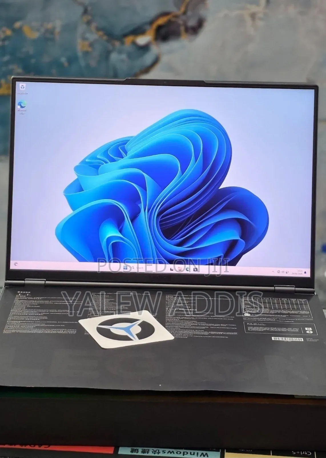 New Laptop Lenovo Legion 9 32GB AMD Ryzen 9 SSD 1T