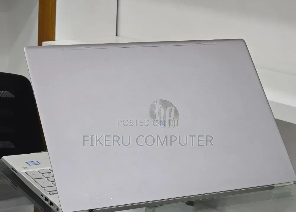 New Laptop HP Pavilion 15 16GB Intel Core i7 SSD 256GB
