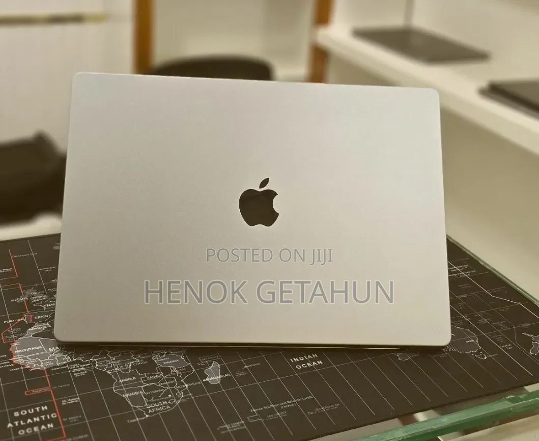 New Laptop Apple MacBook Pro 2021 M1 Max 32GB Apple M1 SSD 512GB