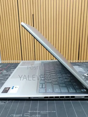 New Laptop Dell Inspiron 14 16GB Intel Core Ultra 7 SSD 1T
