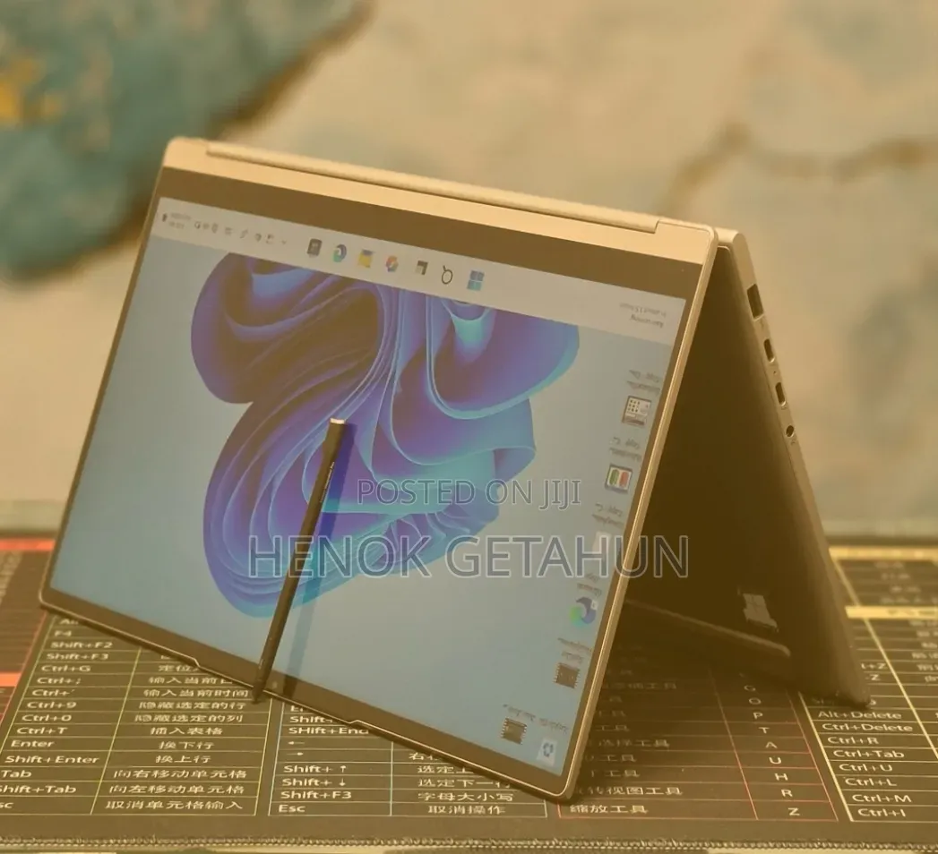 New Laptop Lenovo Yoga 9i 16GB Intel Core i7 SSD 512GB