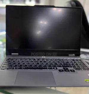New Laptop Lenovo LOQ 15AHP10 16GB AMD Ryzen 5 SSD 512GB