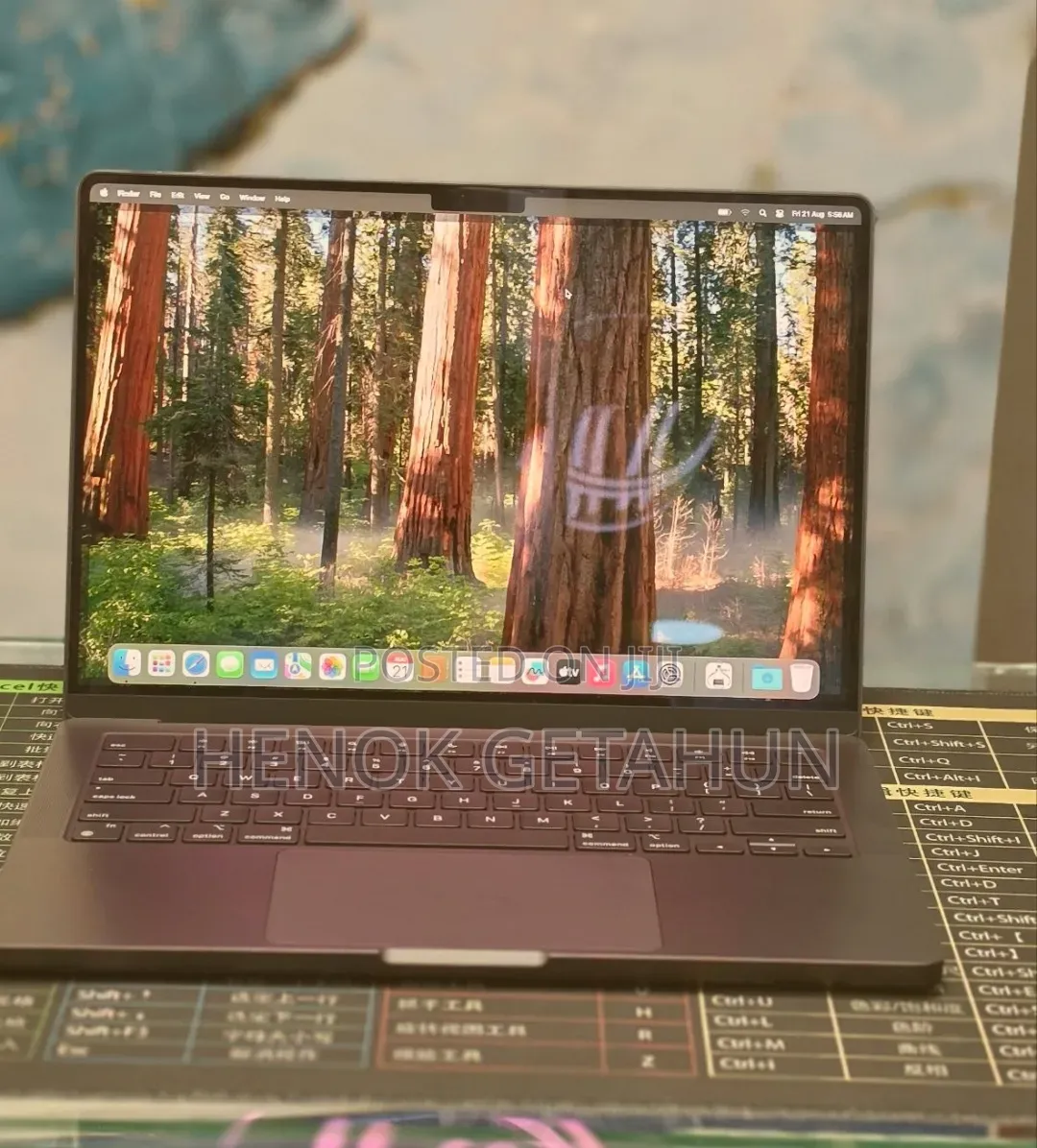 New Laptop Apple MacBook Pro 2024 M4 16GB Apple M4 SSD 512GB