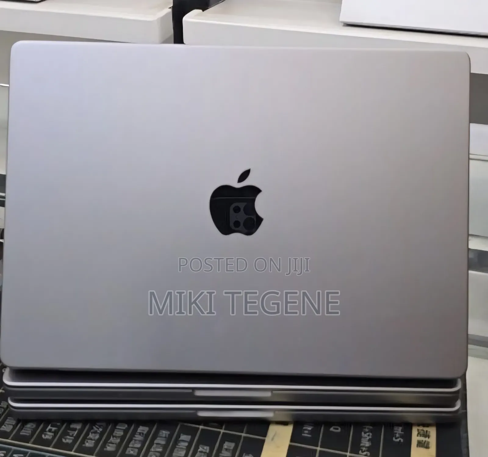 New Laptop Apple MacBook Pro 2021 M1 32GB Intel SSD 512GB