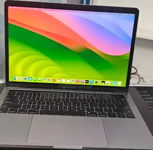 New Laptop Apple MacBook Pro 2022 M2 8GB Apple M2 SSD 512GB