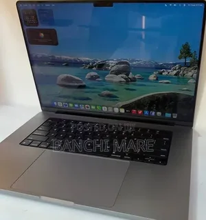 New Laptop Apple MacBook Pro 2022 M2 32GB Apple M2 SSD 512GB