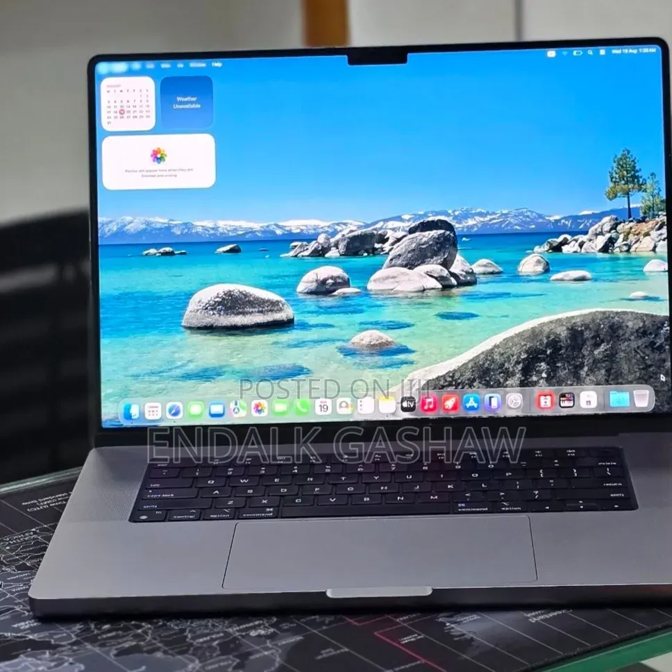 New Laptop Apple MacBook Pro 2023 M2 Pro 16GB Apple M2 SSD 512GB