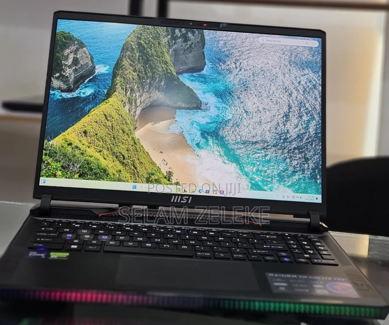 New Laptop MSI 32GB Intel Core i9 SSD 1T