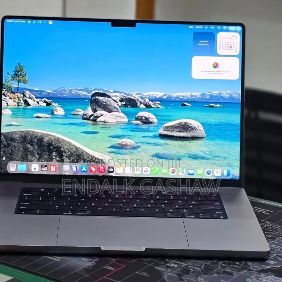 New Laptop Apple MacBook Air 2025 M4 16GB Apple M4 SSD 256GB