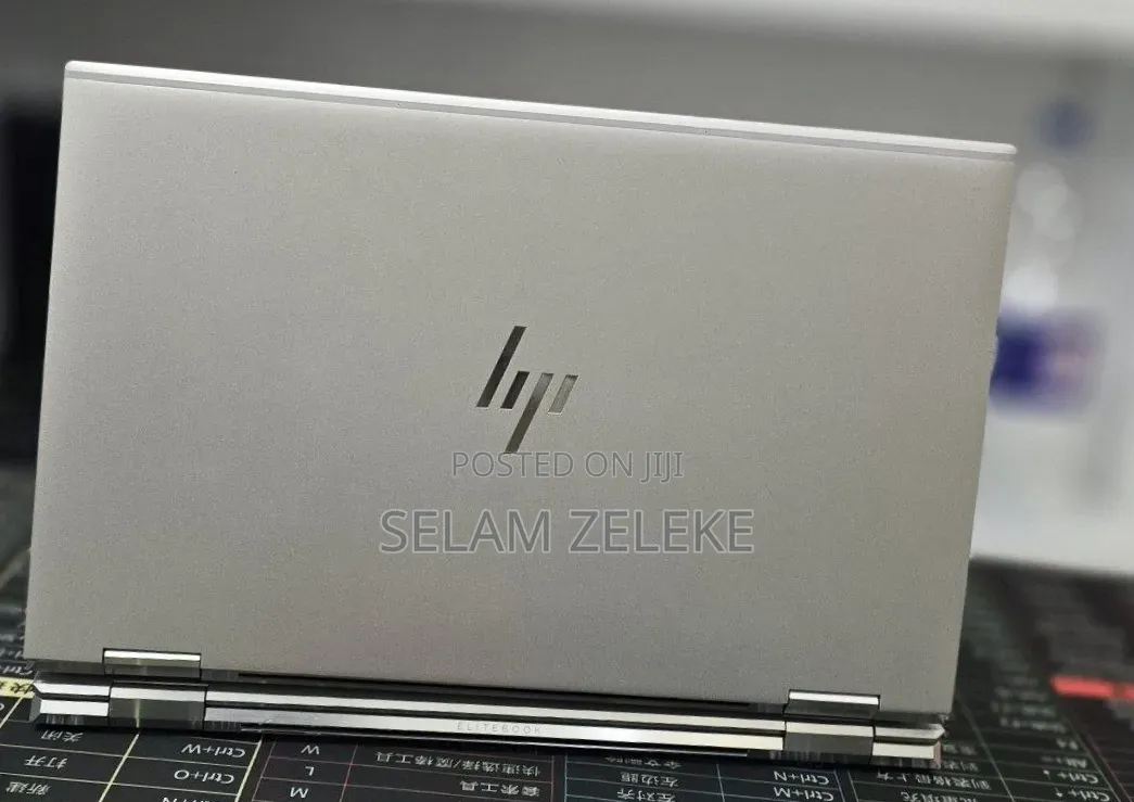 New Laptop HP EliteBook 1040 G8 16GB Intel Core i7 SSD 512GB