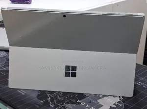 New Laptop Microsoft Surface Pro 6 8GB Intel Core i5 SSD 256GB