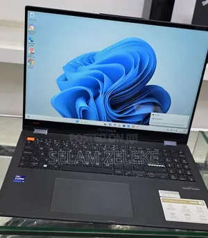 New Laptop Asus Vivobook 16 16GB Intel Core i9 SSD 1T