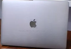 New Laptop Apple MacBook 2019 8GB Intel Core i5 SSD 128GB