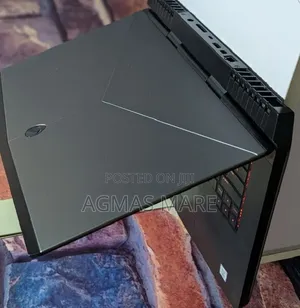 New Laptop Alienware M15 r3 16GB Intel Core i7 SSD 512GB