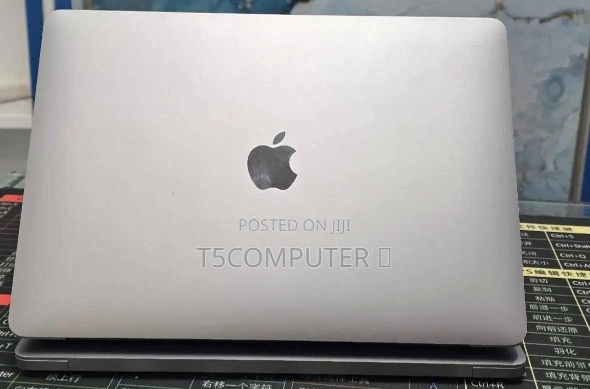 New Laptop Apple MacBook Air 2020 M1 8GB Apple M1 SSD 256GB