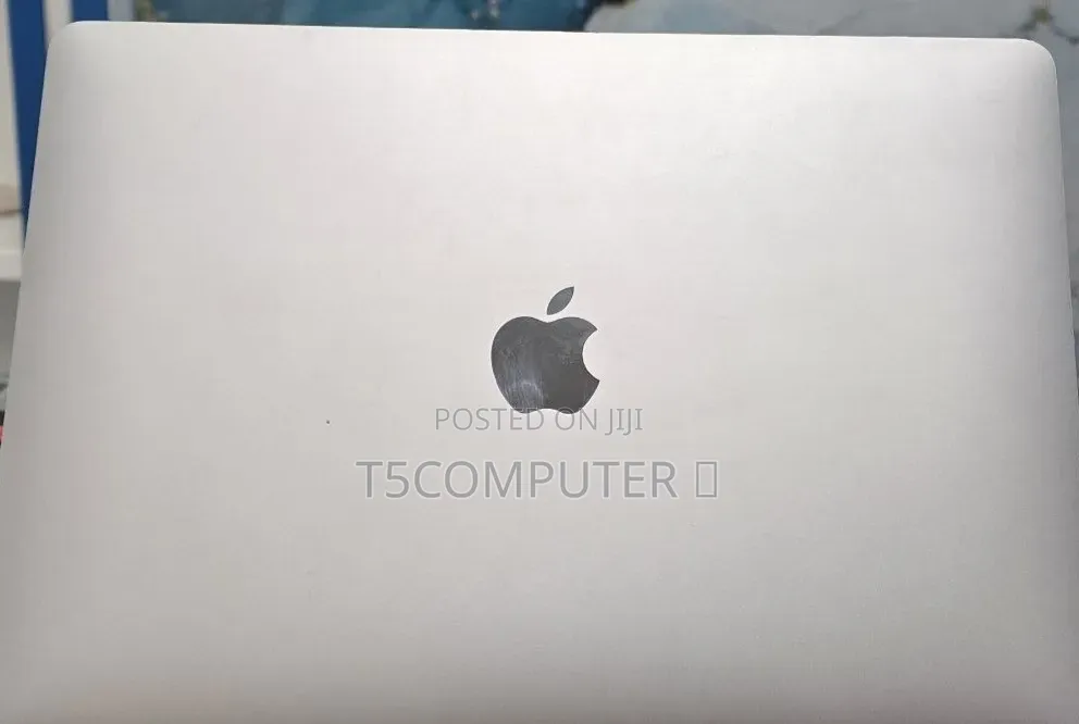 New Laptop Apple MacBook Air 2020 M1 8GB Apple M1 SSD 256GB
