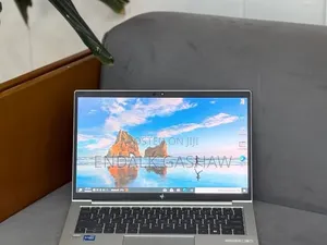 New Laptop HP EliteBook 830 G8 16GB Intel Core i5 SSD 256GB