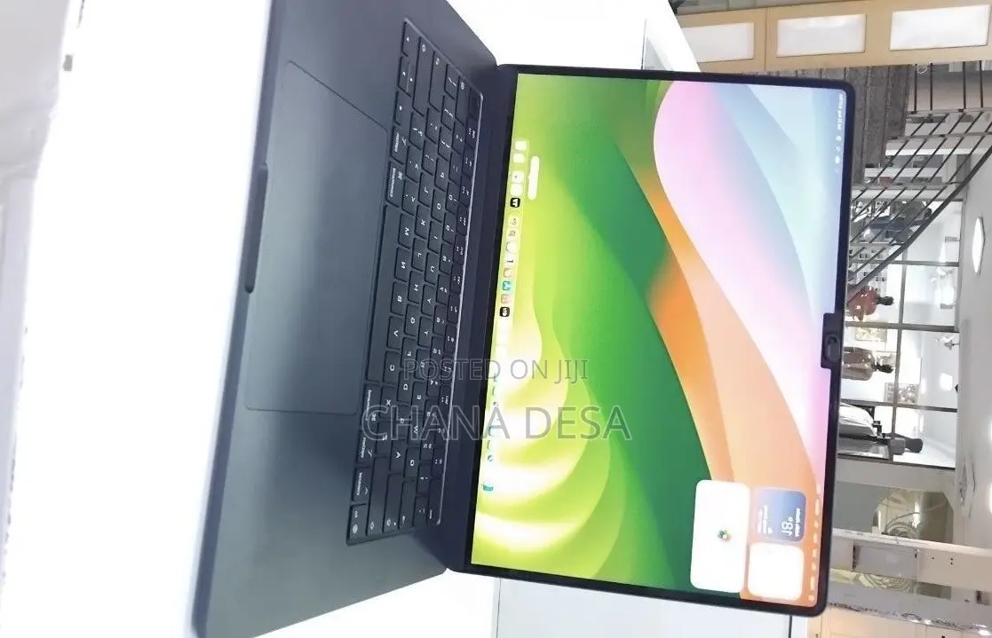 New Laptop Apple MacBook Air 2026 M5 16GB Apple M5 SSD 512GB