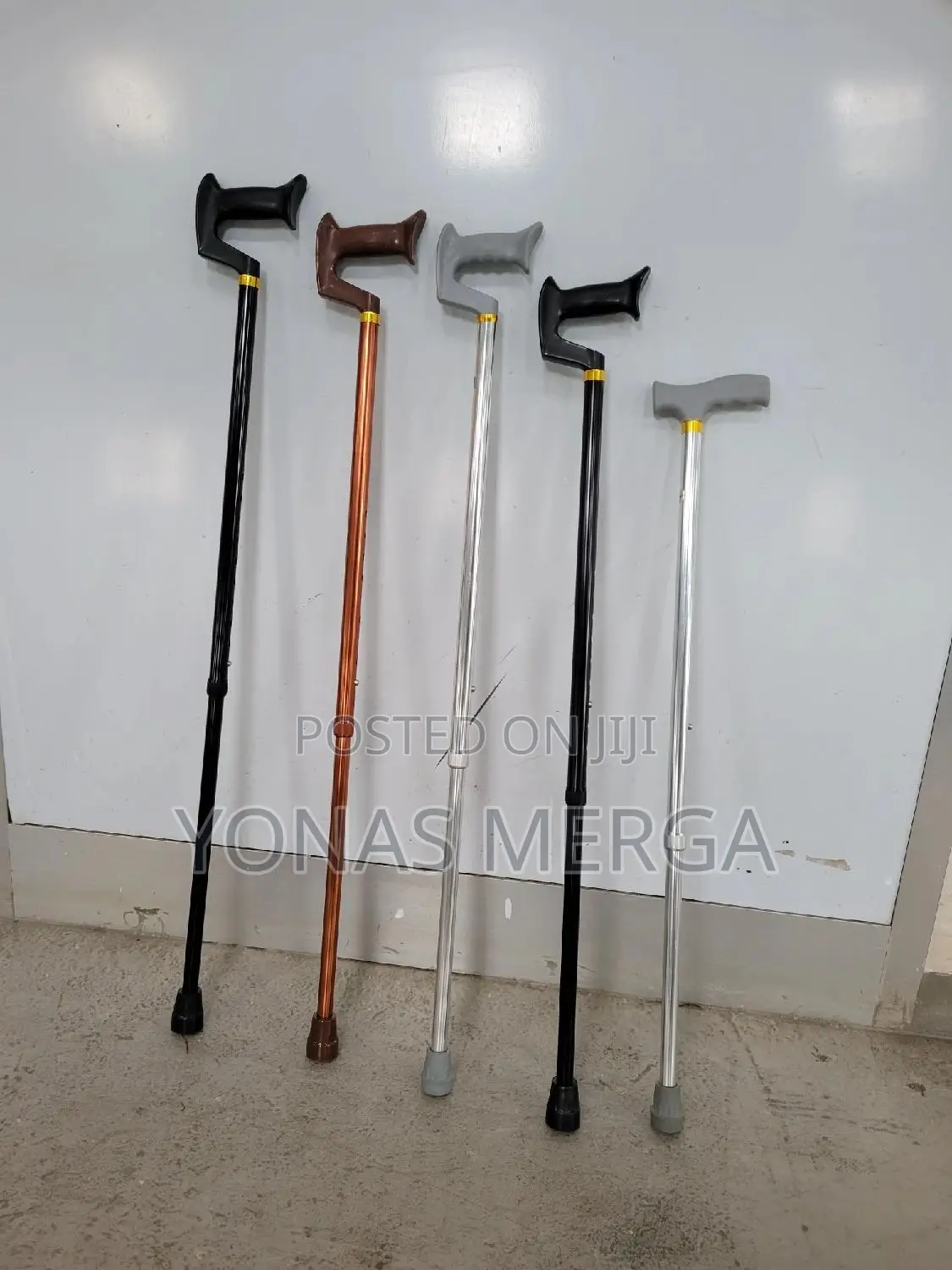 Walkers琴马Walking Sticks 占 Quad Canes囗幻aids for Greater Independence