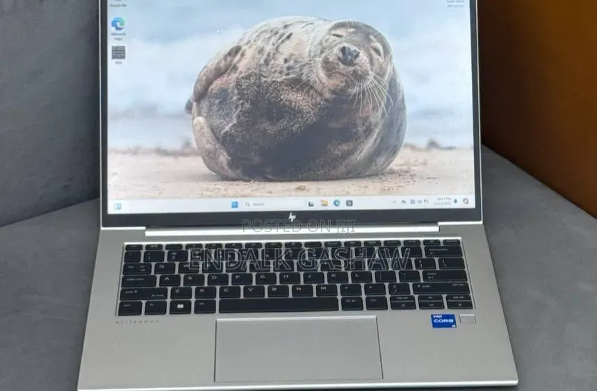 New Laptop HP EliteBook 840 G9 16GB Intel Core i7 SSD 512GB