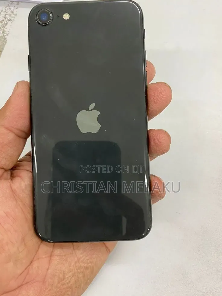 Apple iPhone SE (2020) 64 GB Black