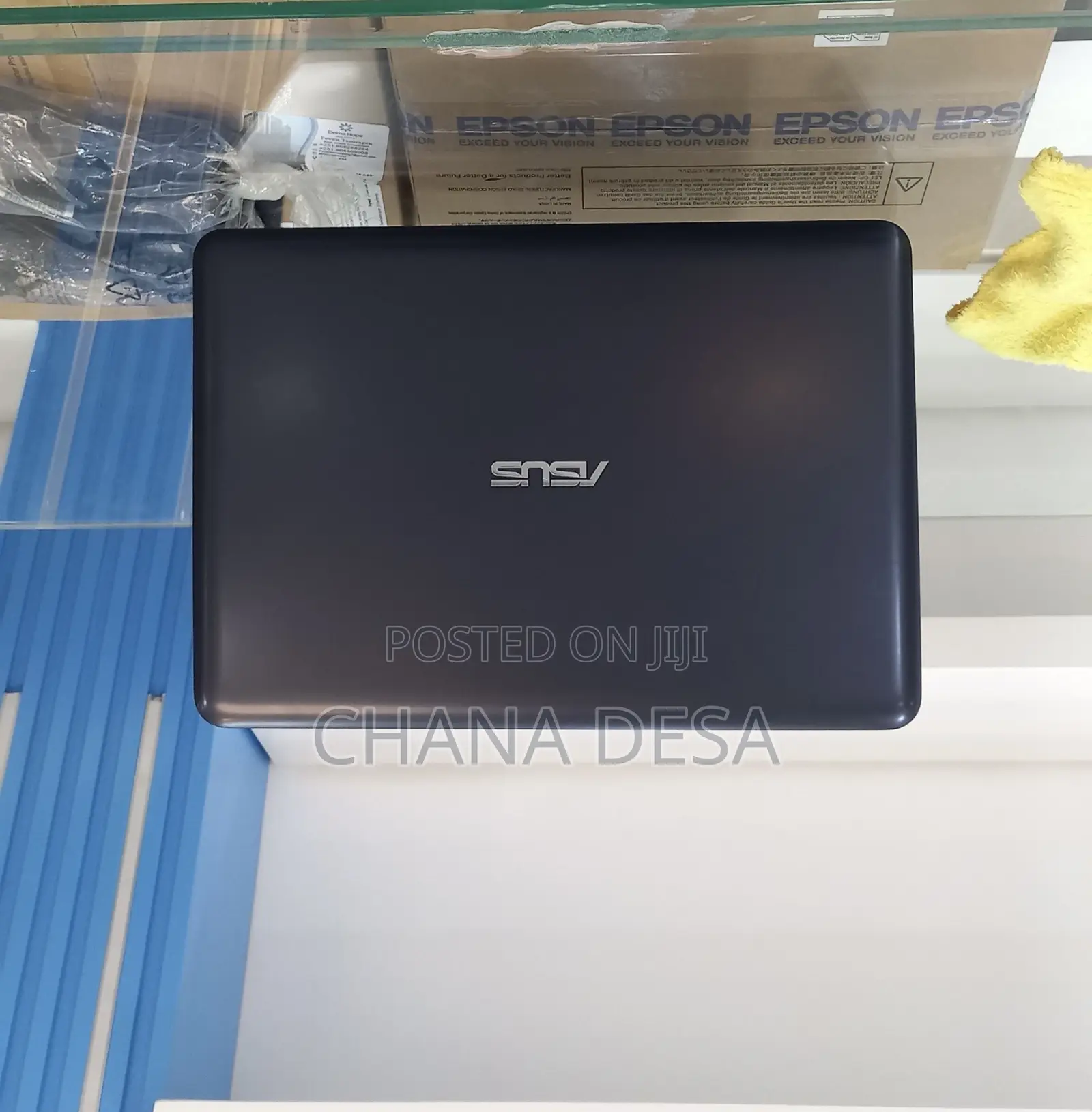 New Laptop Asus 8GB SSD 256GB