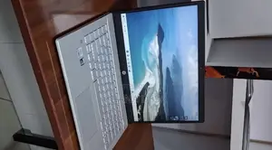 New Laptop HP 8GB Intel Core i5 SSD 512GB