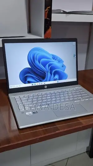 New Laptop HP 8GB Intel Core i5 SSD 512GB