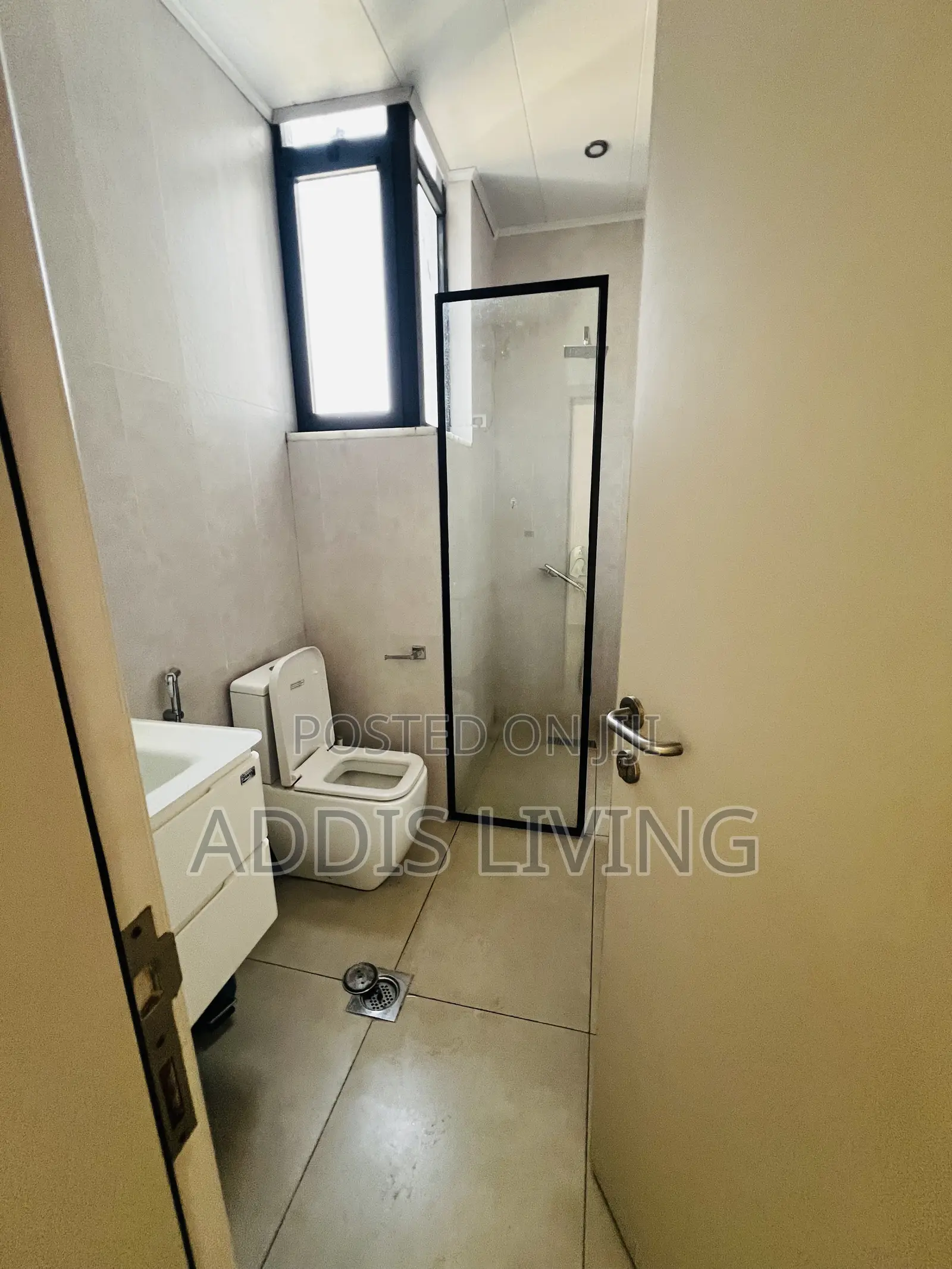 Furnished 3bdrm Apartment in Bole for rent